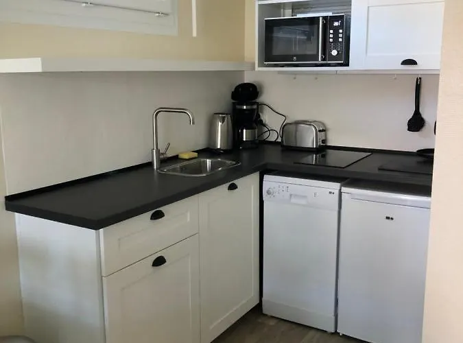 Les Valises Sur Le Sable, 50m De La Plage, Parking Apartment *