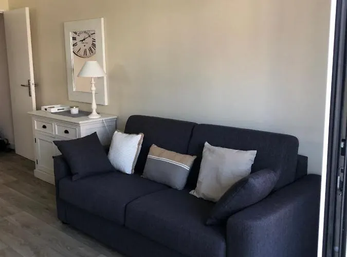 Apartment Les Valises Sur Le Sable, 50m De La Plage, Parking *