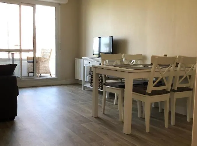 Les Valises Sur Le Sable, 50m De La Plage, Parking * Courseulles-sur-Mer