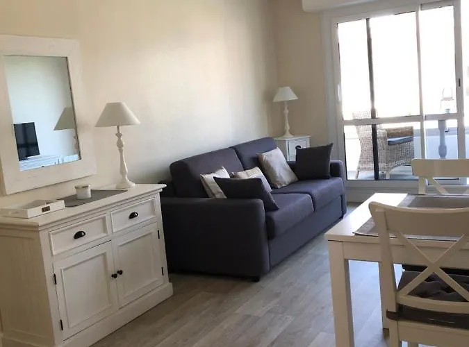 Apartment Les Valises Sur Le Sable, 50m De La Plage, Parking